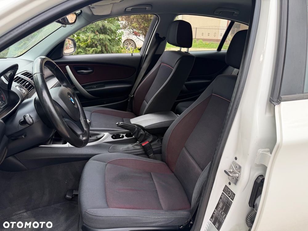 BMW Seria 1 - 10