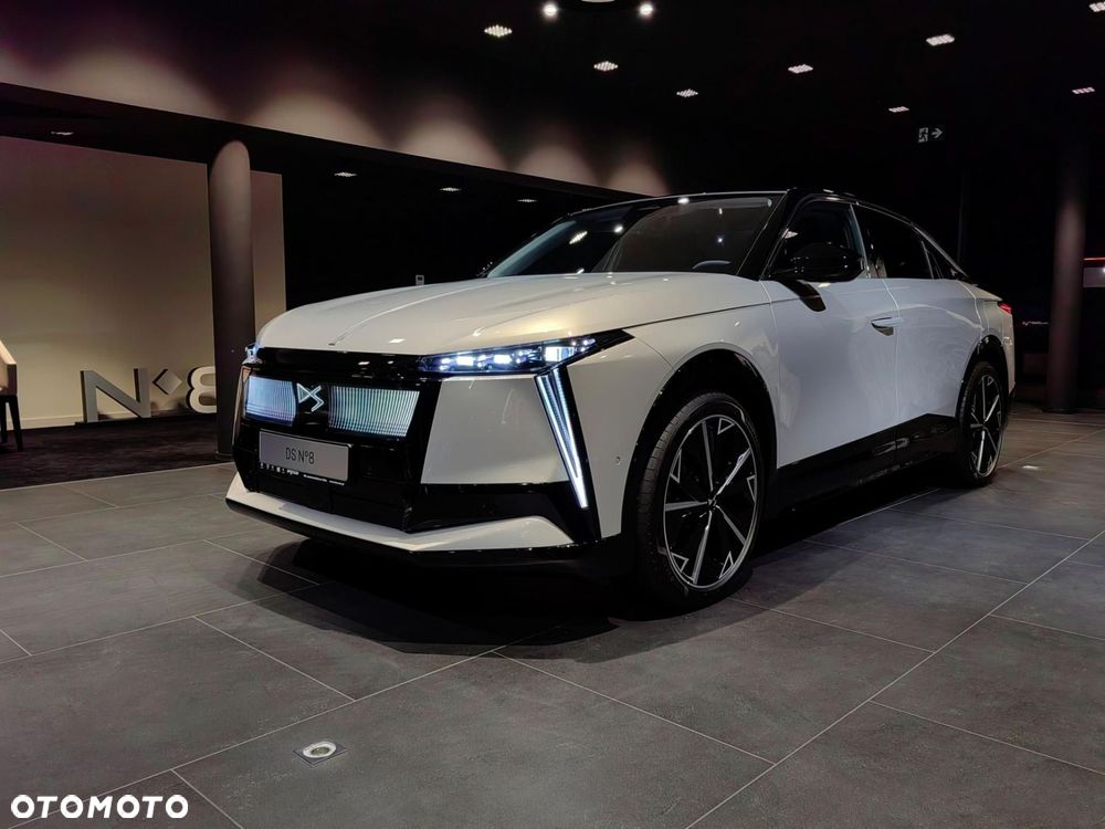 DS Automobiles N°8 97.2kWh Long Range AWD Jules Verne - 10