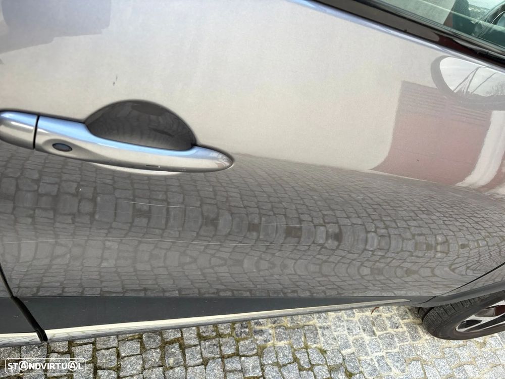 Renault Captur 0.9 TCE - 12