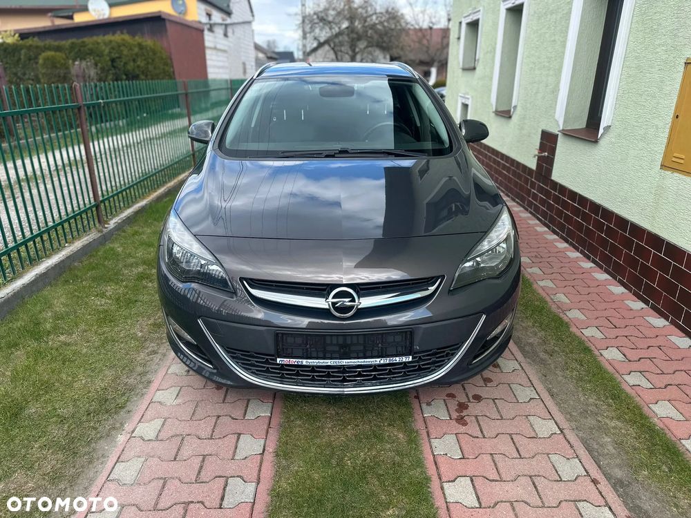 Opel Astra 1.6 CDTI Dynamic - 2