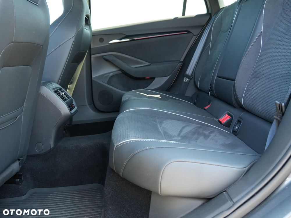 Skoda Superb 2.0 TSI Sportline DSG - 35