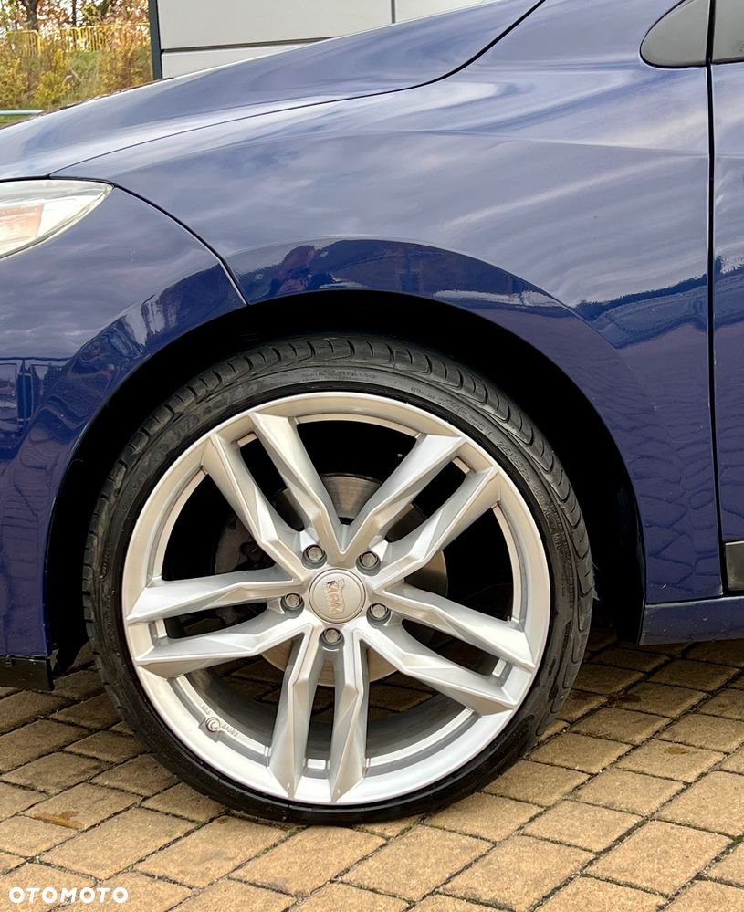Renault Megane 1.6 16V Color Edition - 8