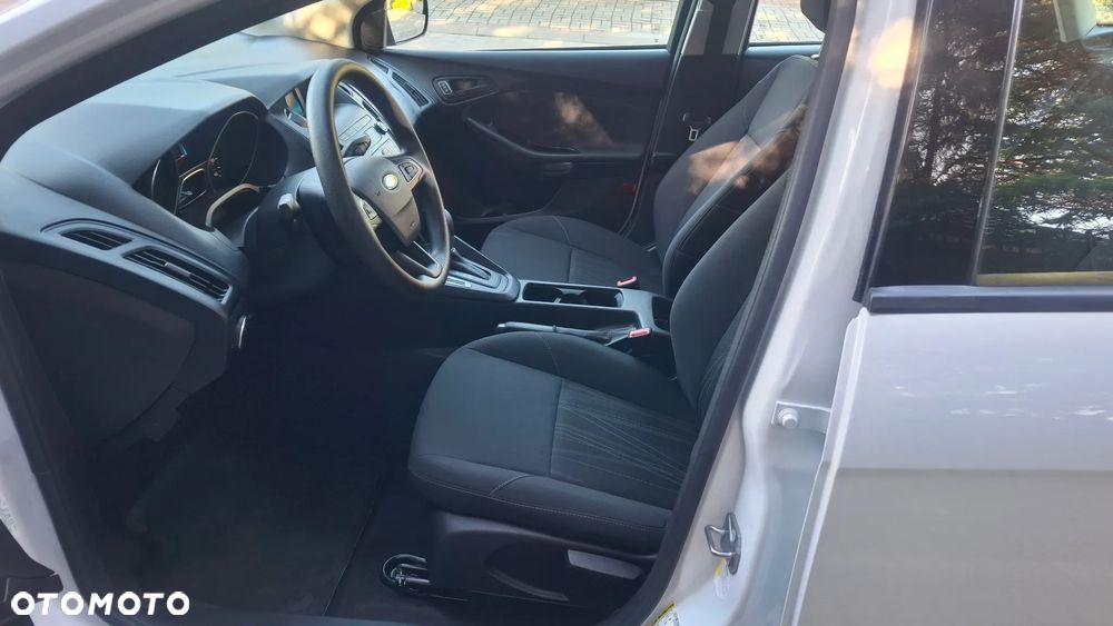 Ford Focus - 14