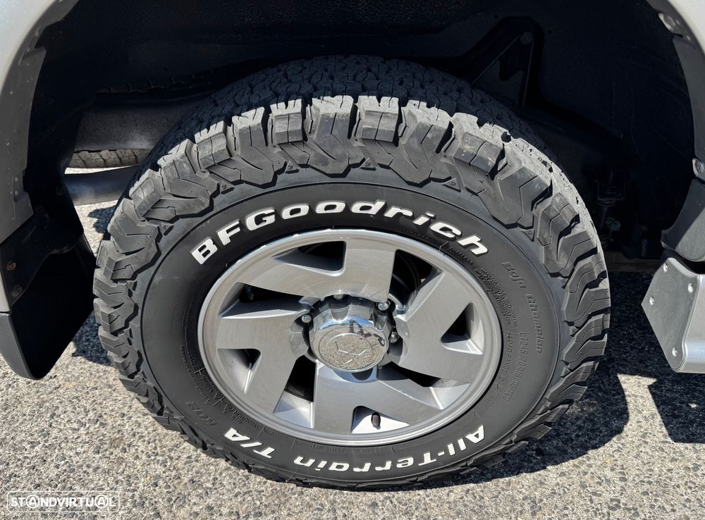 Mitsubishi Pajero Sport 2.5 TD GLS - 14