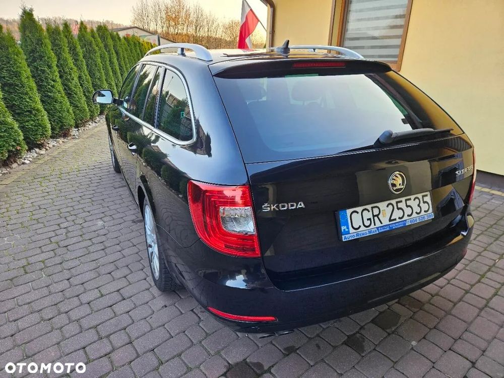 Skoda Superb 2.0 TDI Green tec DSG Active - 10