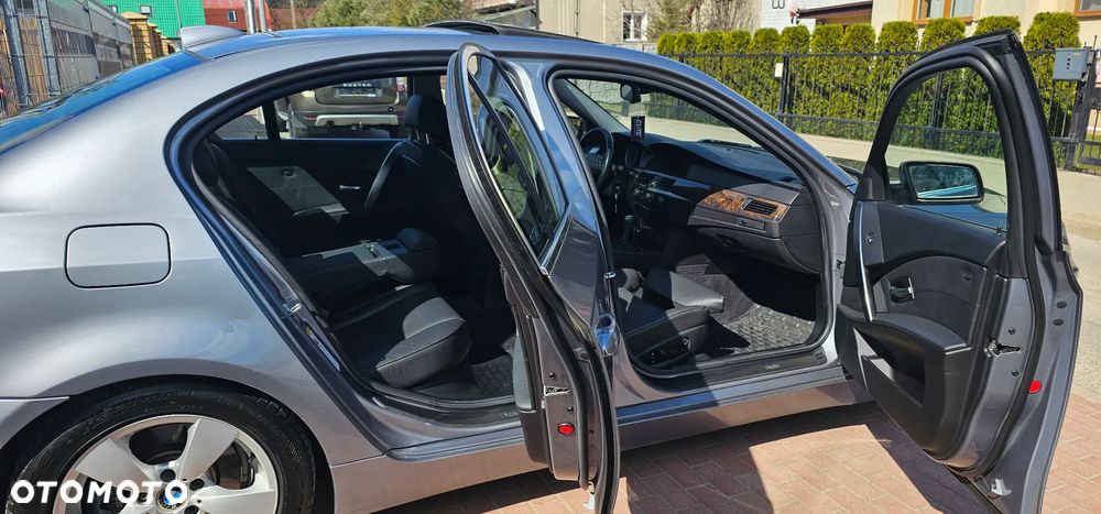 BMW Seria 5 - 36