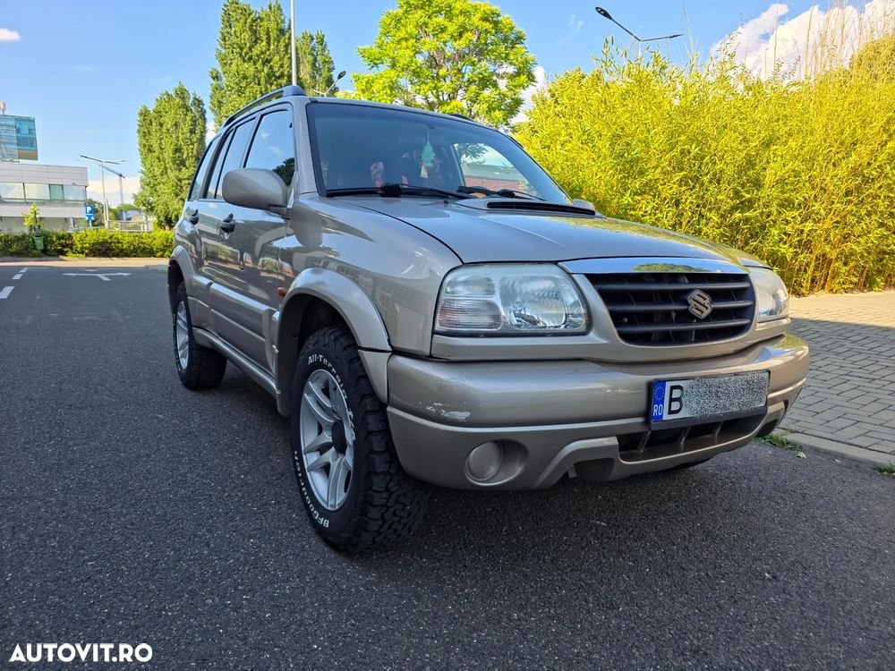 Suzuki Grand Vitara 2.0 TD A/C - 8