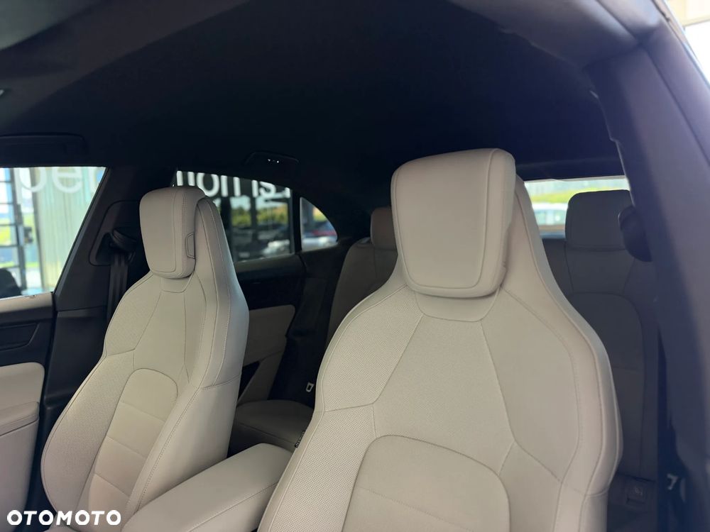 Porsche Macan 4S 100kWh - 23