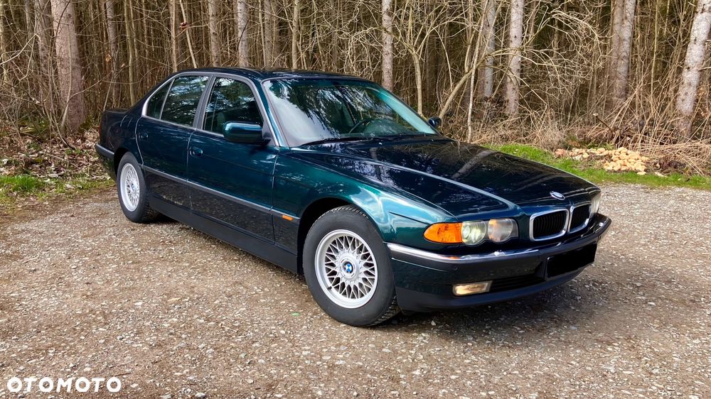 BMW Seria 7 - 5