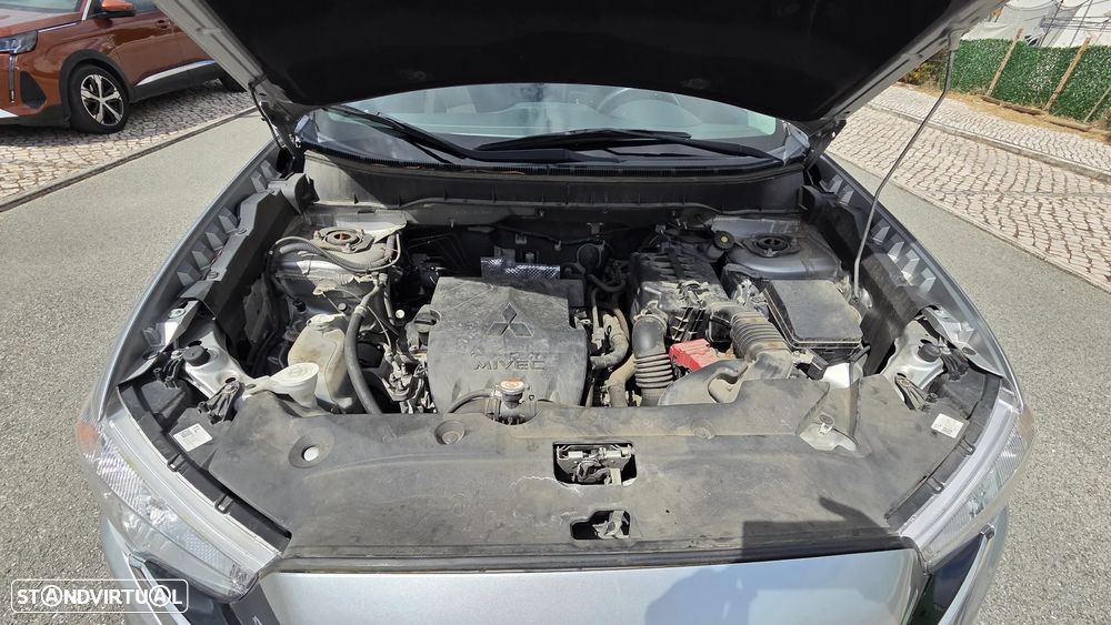 Mitsubishi ASX 1.6 MIVEC Intense Connect Edition - 11