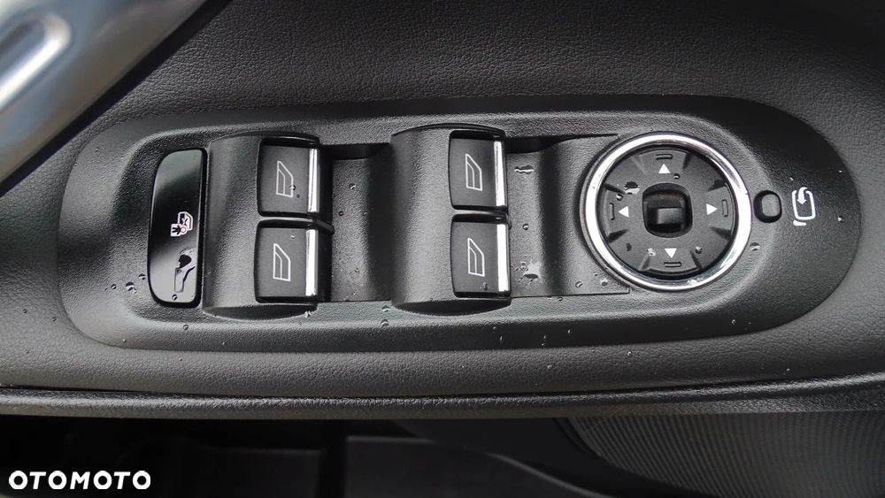 Ford S-Max 2.0 TDCi DPF Titanium - 14