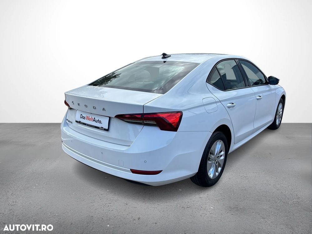 Skoda Octavia 2.0 TDI DSG Ambition - 5