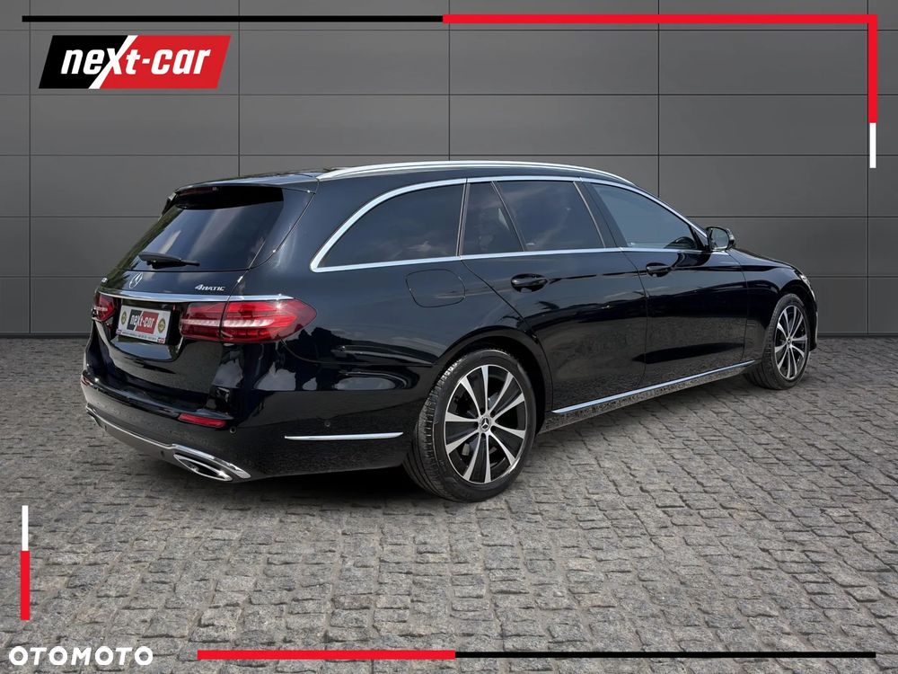 Mercedes-Benz Klasa E 220 d 4-Matic Exclusive - 6