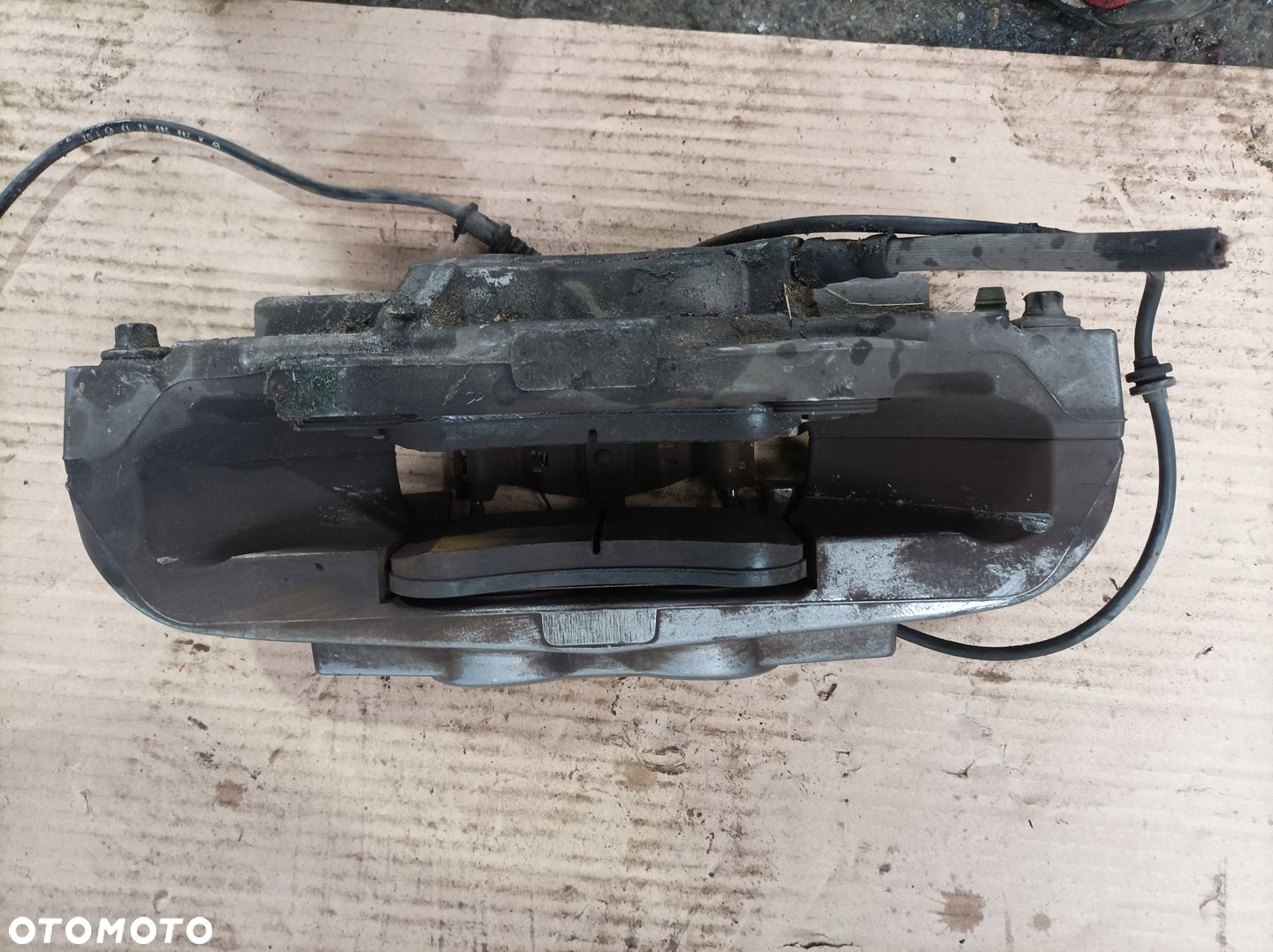 MERCEDES A-KLASA W176 A45 AMG BREMBO ZACISKI HAMULCOWE LEWY PRAWY PRZEDNIE - 4