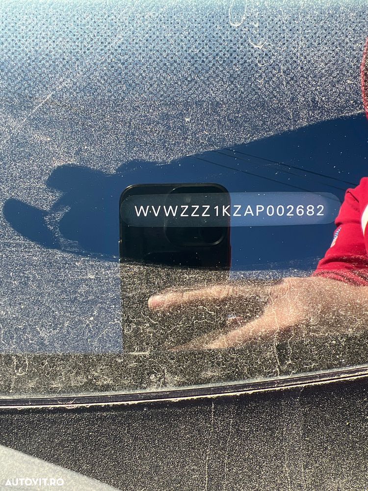 Volkswagen Golf 1.6 TDI DPF Comfortline - 13