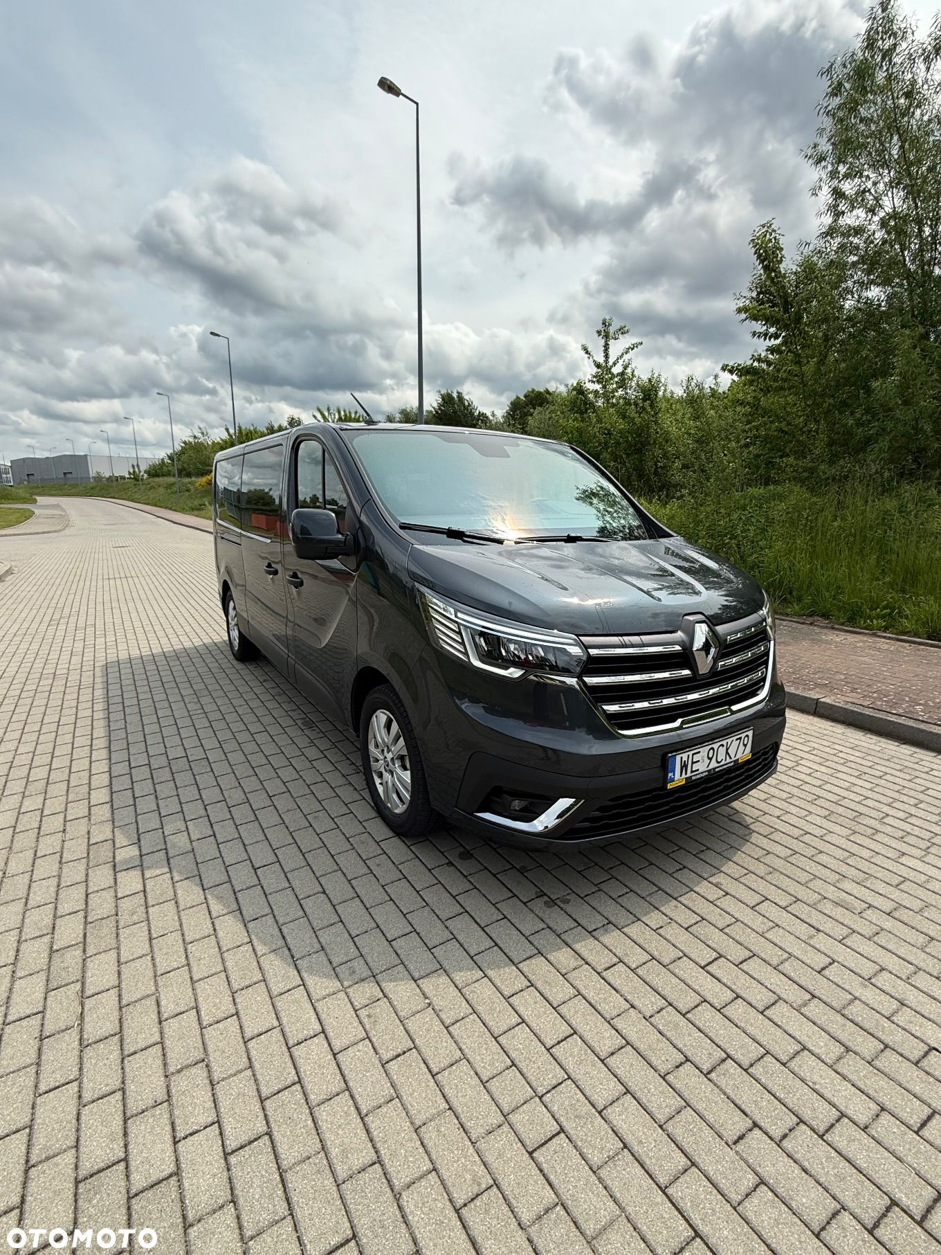 Renault Trafic SpaceClass 2.0 dCi - 1