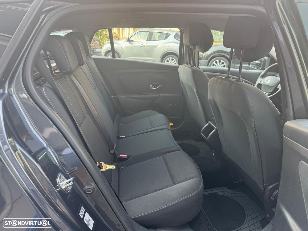 Renault Mégane Sport Tourer 1.5 dCi Luxe - 12