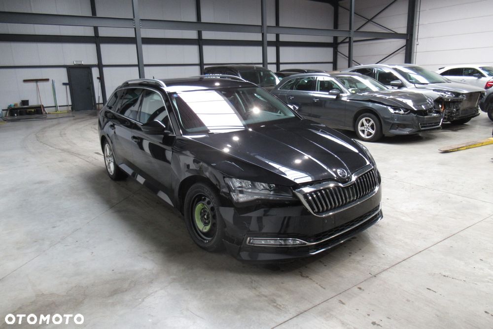 Skoda Superb 2.0 TDI Ambition - 4