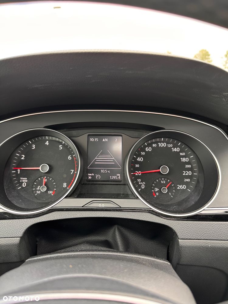 Volkswagen Passat 1.4 TSI BMT ACT Comfortline - 28