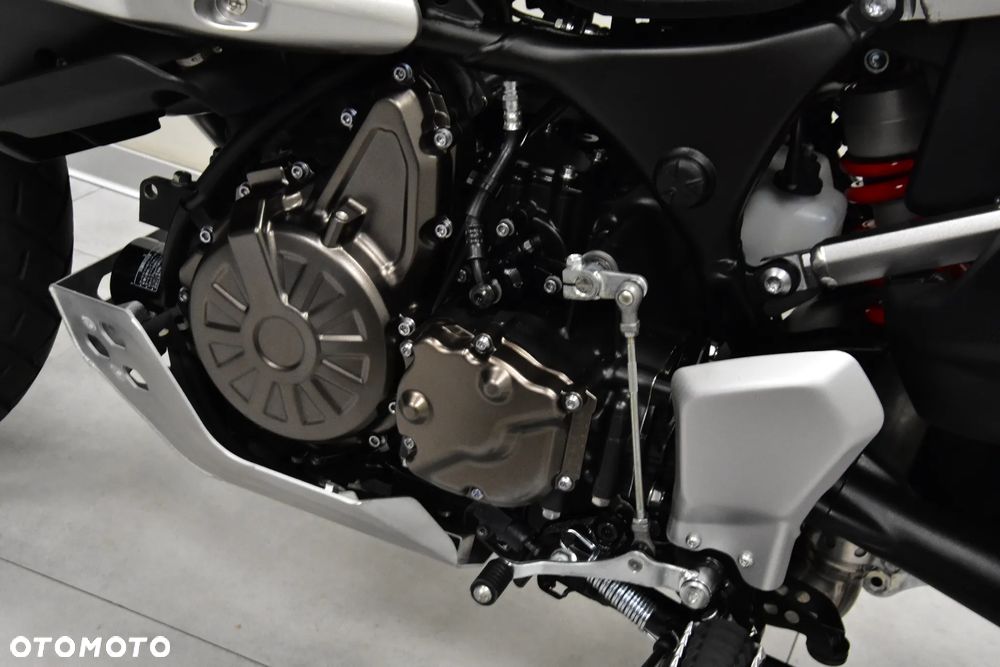 Yamaha Super Tenere - 38