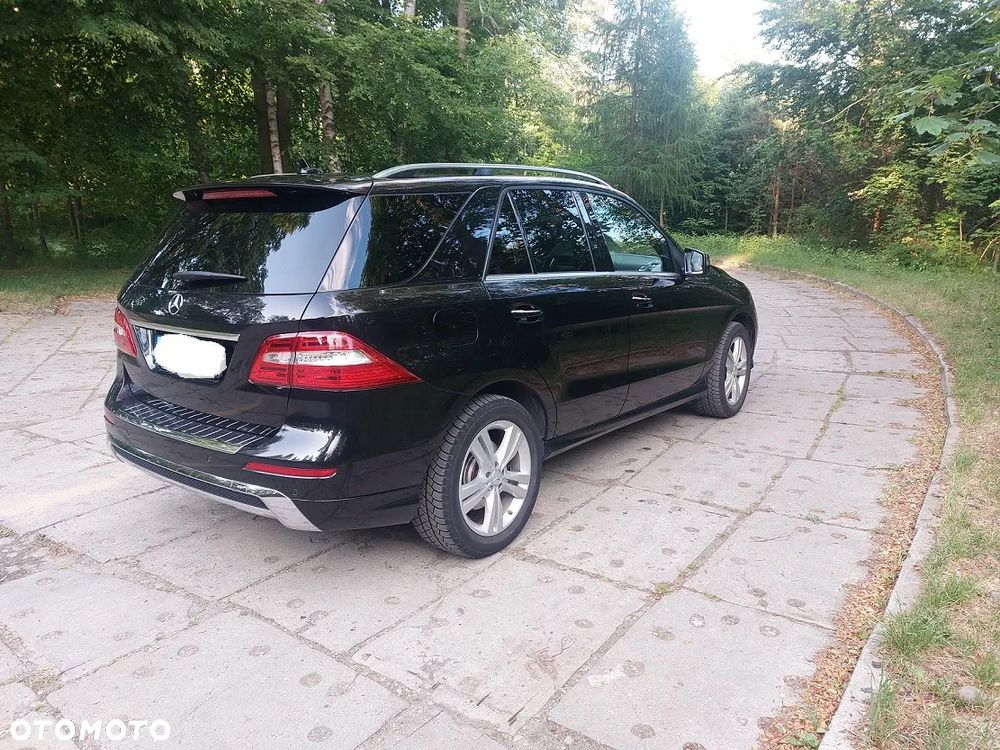Mercedes-Benz ML 350 BlueTec 4-Matic - 5