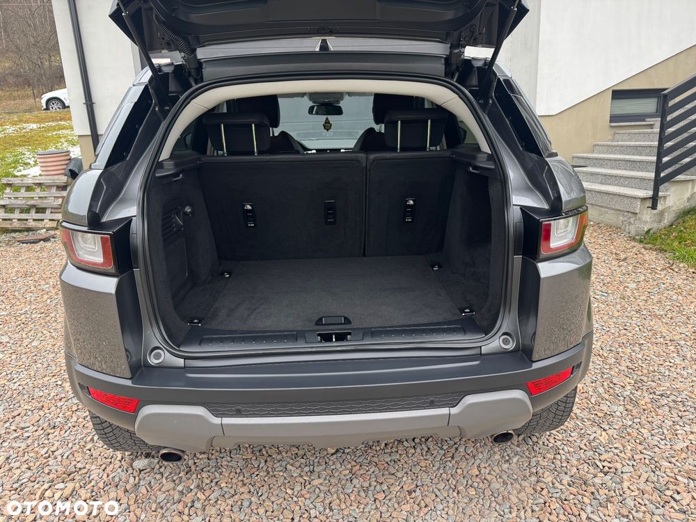 Land Rover Range Rover Evoque - 24