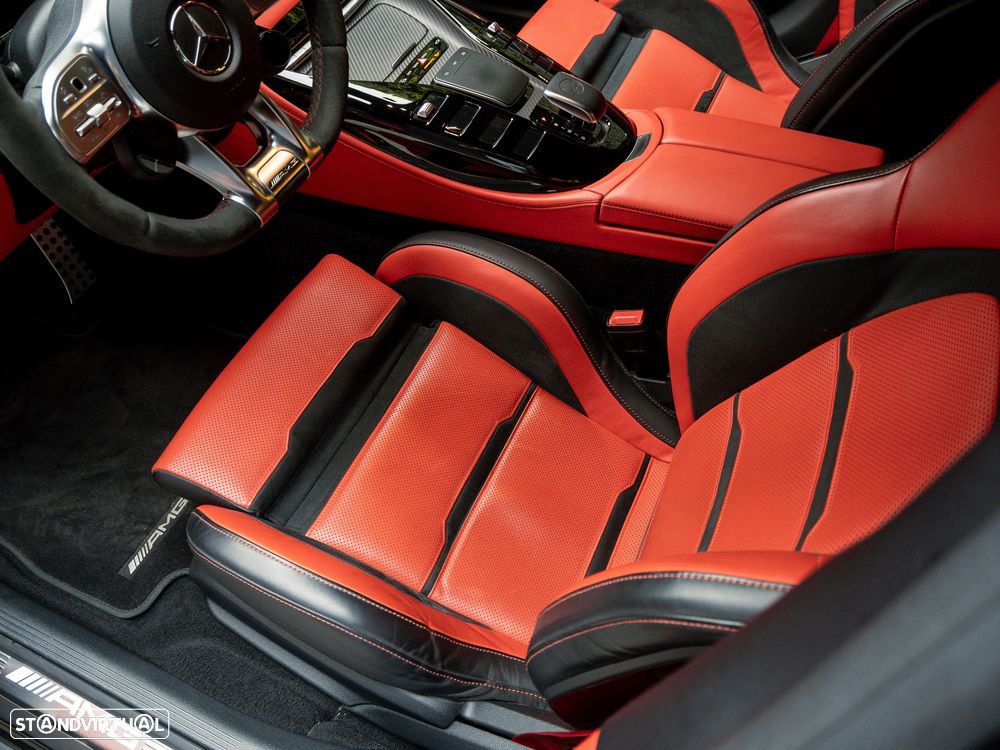Mercedes-Benz AMG GT 4 portas 63 S 4Matic+ - 23