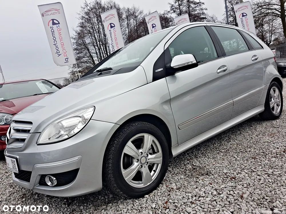 Mercedes-Benz Klasa B 180 BlueEFFICIENCY SPORT EDITION - 3