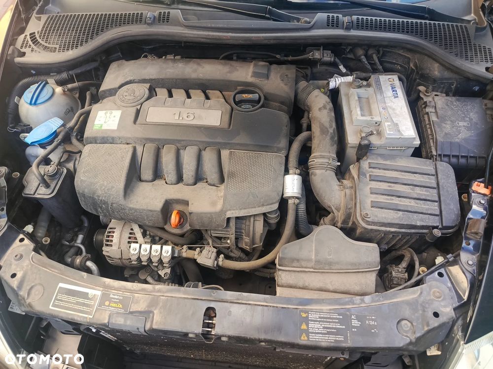 Skoda Octavia 1.6 Ambiente - 17