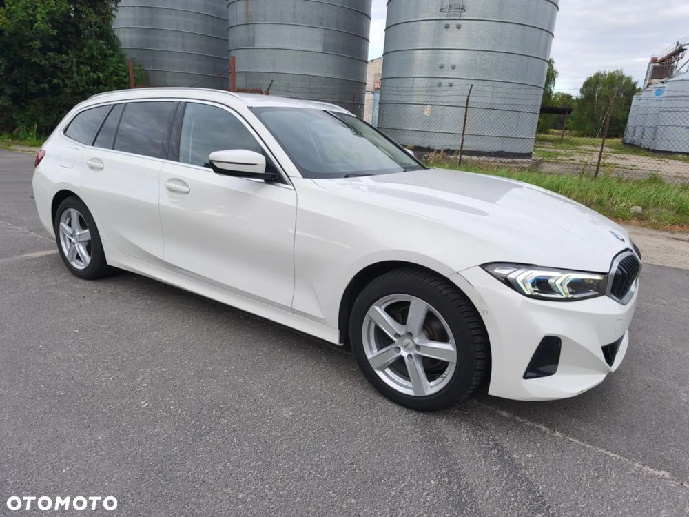 BMW Seria 3 320d xDrive - 2