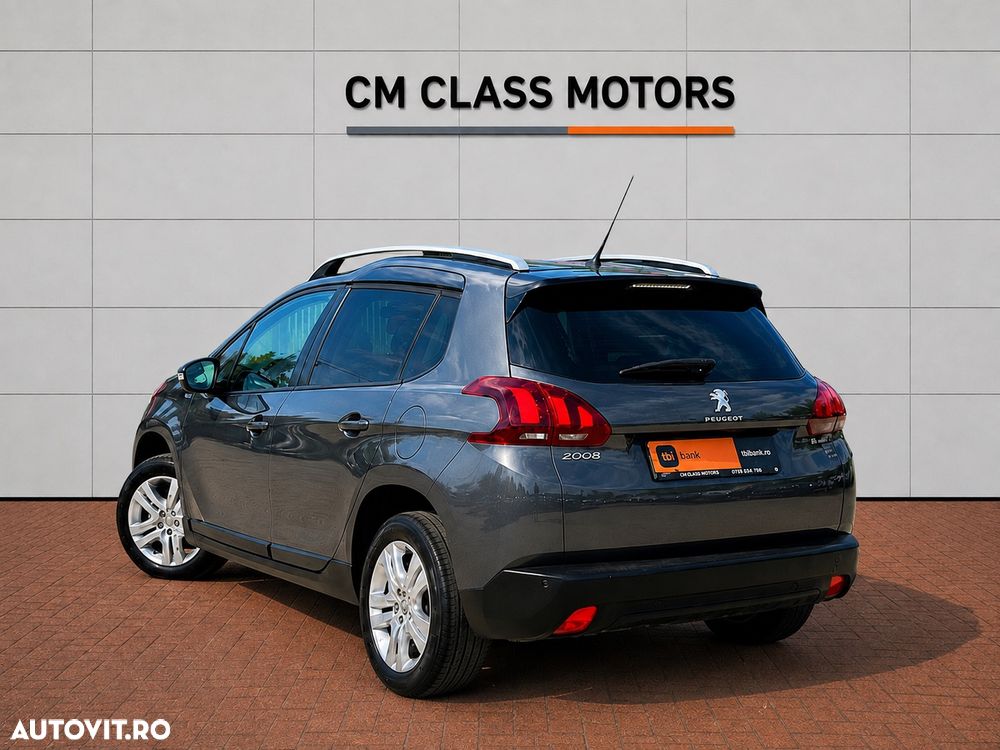 Peugeot 2008 - 5