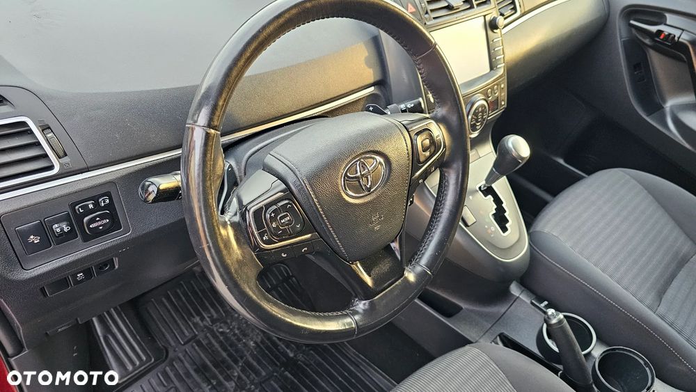 Toyota Verso S 1.8 Multidrive 7-Sitzer Skyview Edition - 26