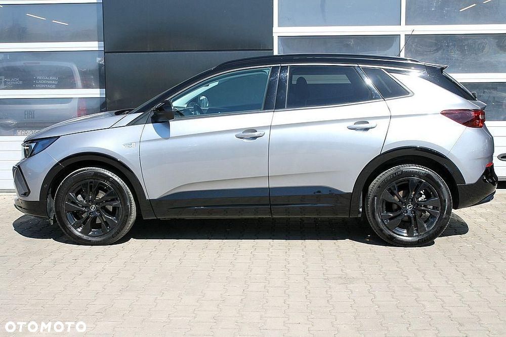 Opel Grandland 1.2 T GS S&S - 15