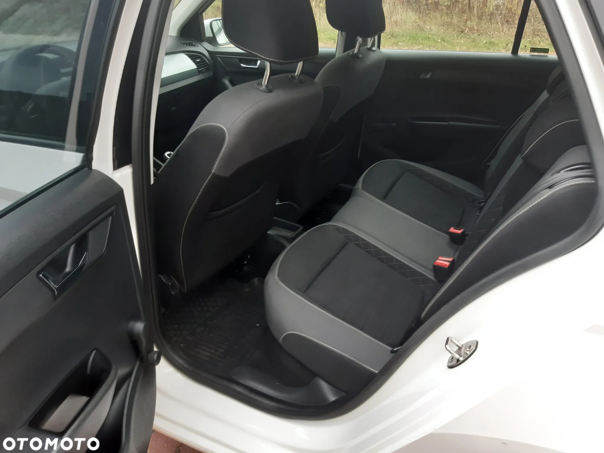 Skoda Fabia 1.0 Active - 9