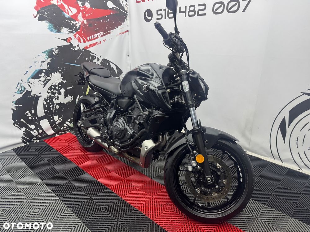Yamaha MT - 3