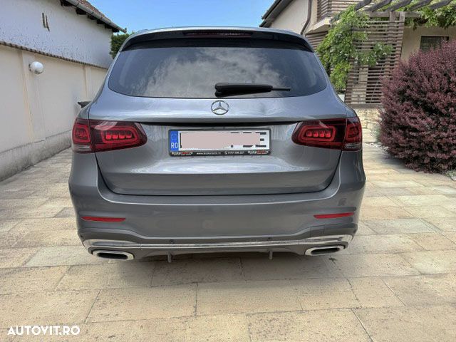 Mercedes-Benz GLC - 15