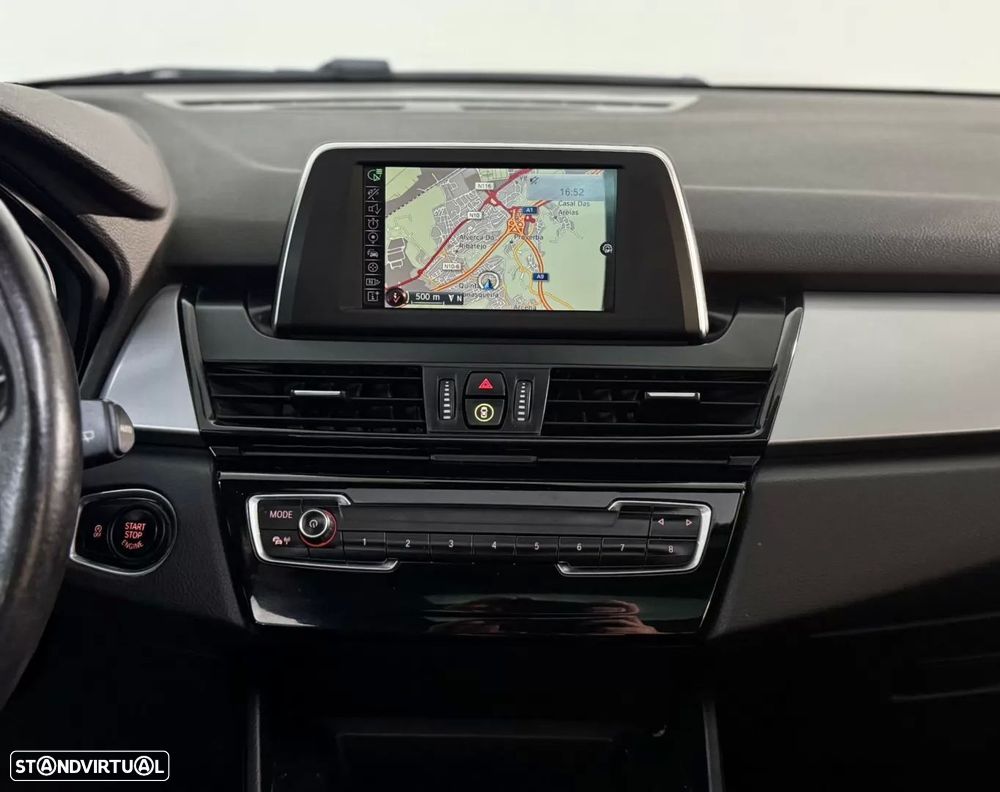 BMW 216 Active Tourer d Advantage - 30