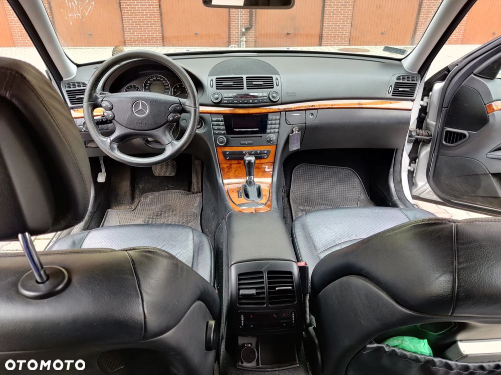 Mercedes-Benz Klasa E 220 CDI Automatik Avantgarde - 4