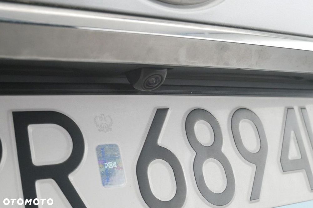 Toyota Corolla - 17