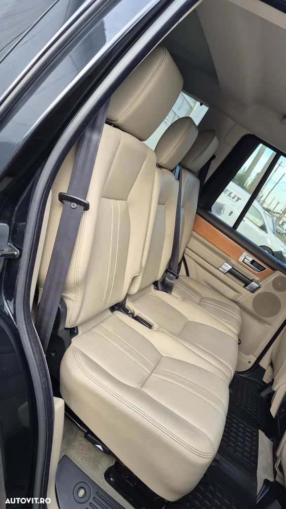 Land Rover Discovery 3.0 SDV6 SE Aut - 10
