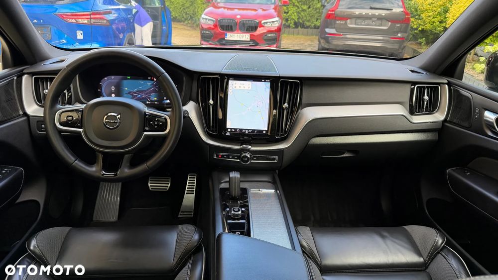 Volvo XC 60 B4 D Ultimate Dark - 28