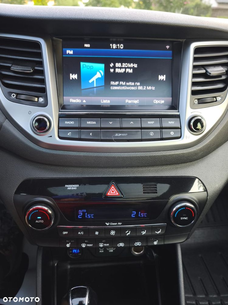 Hyundai Tucson blue 1.7 CRDi 2WD DCT Premium - 26