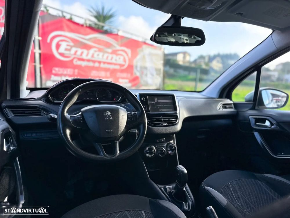 Peugeot 208 1.4 HDi Access - 11