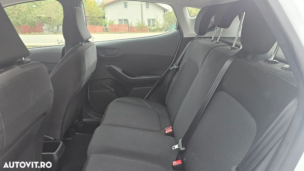 Ford Fiesta - 8