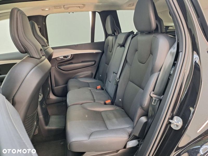 Volvo XC 90 T8 AWD Ultra Black Edition - 9