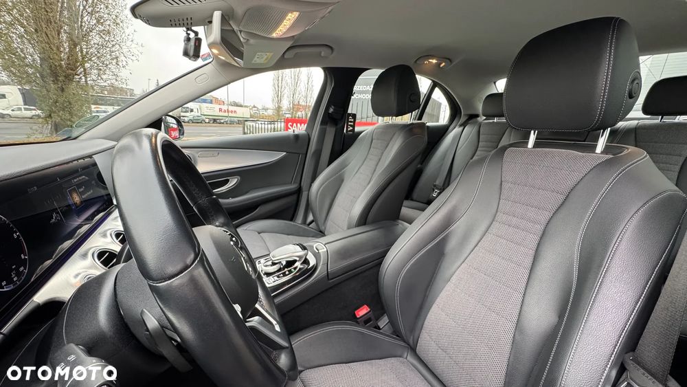 Mercedes-Benz Klasa E 200 d Business Edition 9G-TRONIC - 12