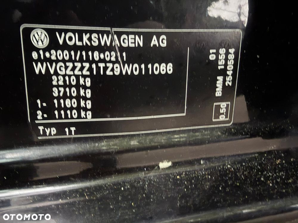Volkswagen Touran 2.0 TDI Highline - 9