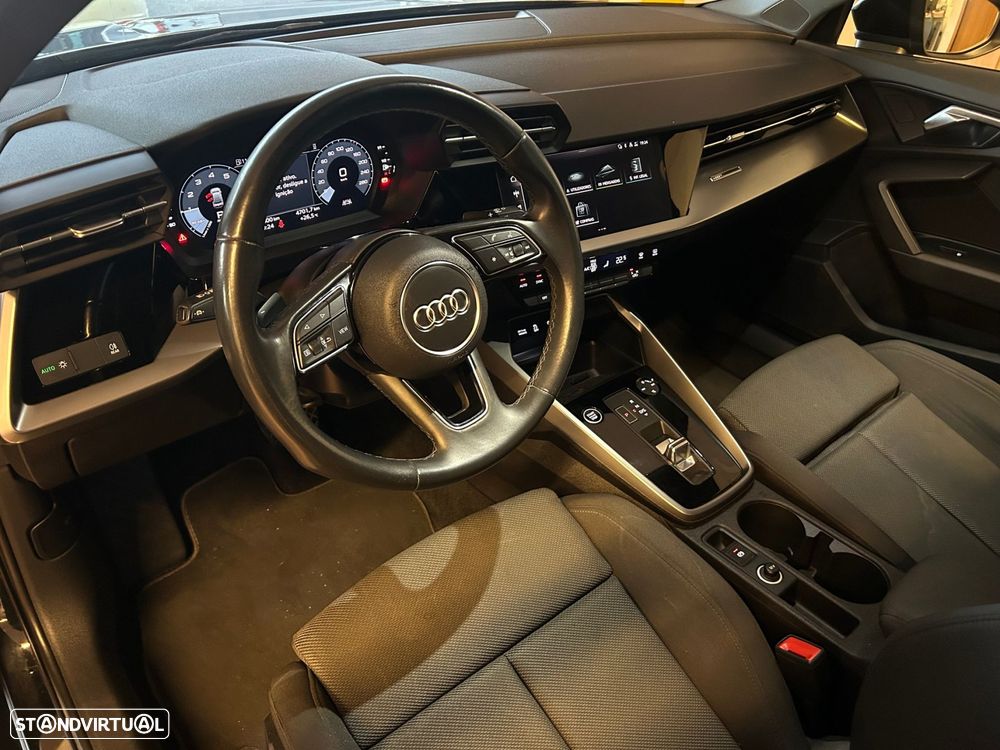 Audi A3 Limousine 30 TFSI S line S tronic - 13