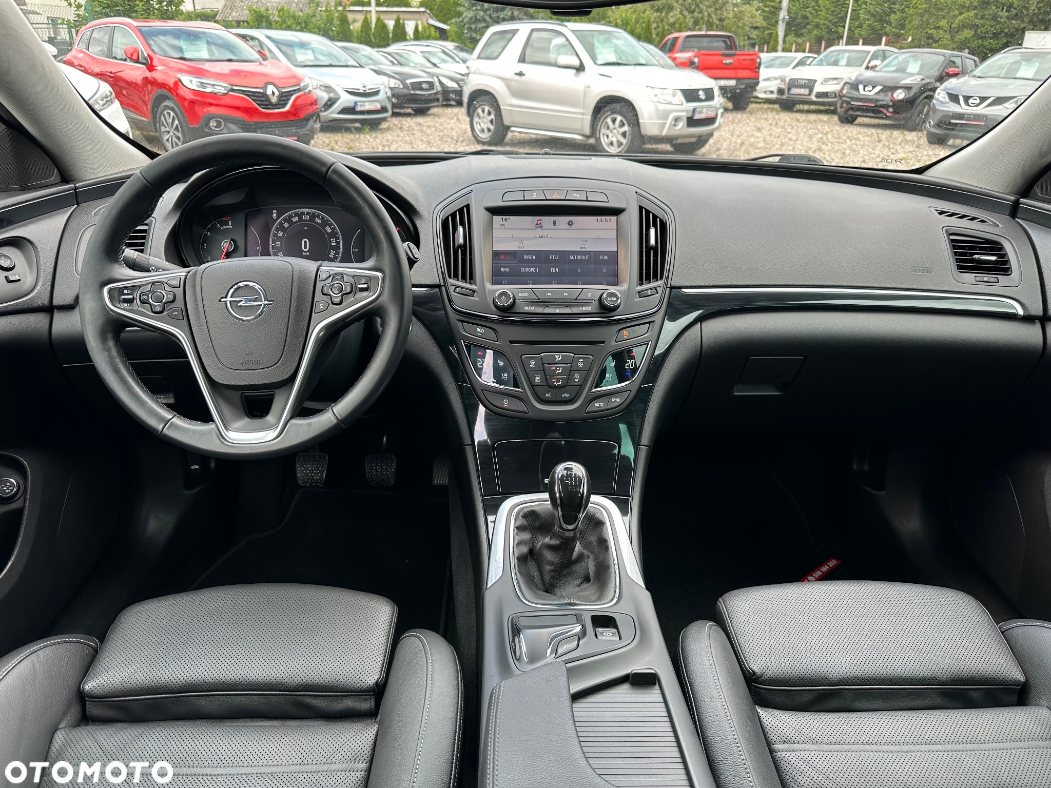 Opel Insignia - 8