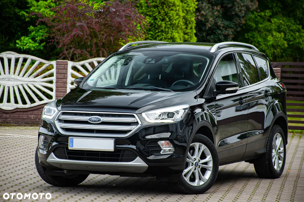 Ford Kuga 1.5 EcoBoost TITANIUM - 23
